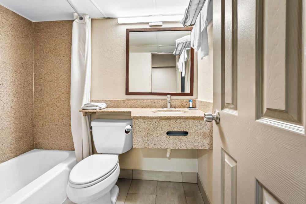Standard Double Room interior